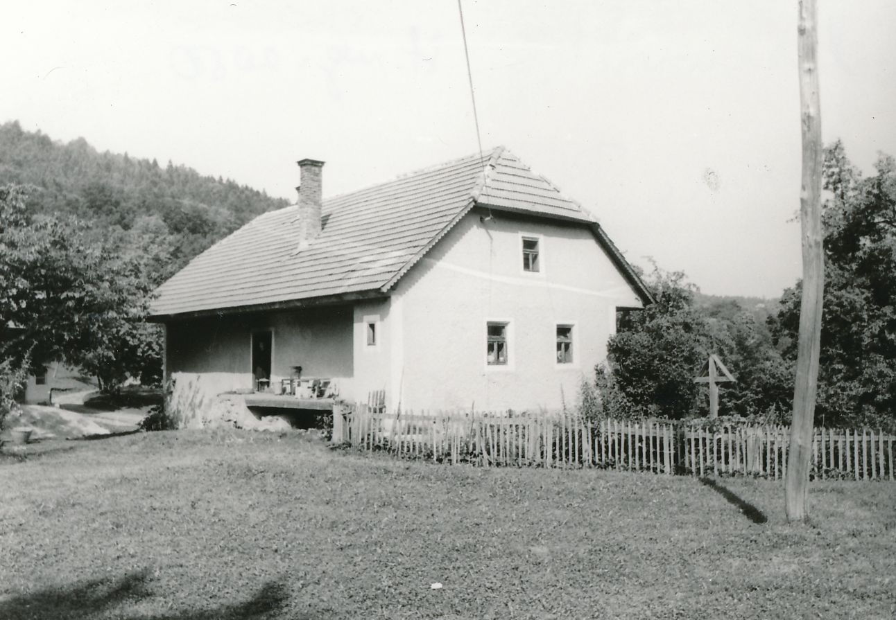 eika image